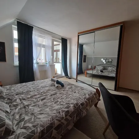 Bydlím U Arény
